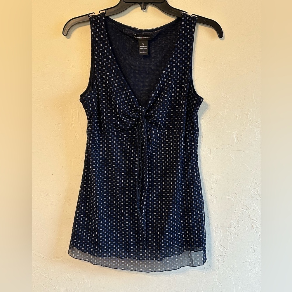 Y2K New York & Company Baby Doll Navy & White V Neck Sleeveless Top Sz M